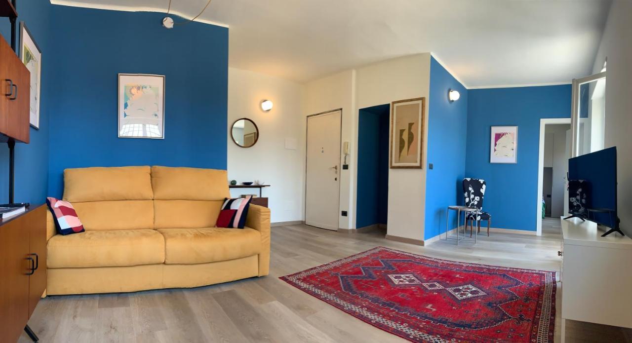 Apartment San Donato District Colourful Turin